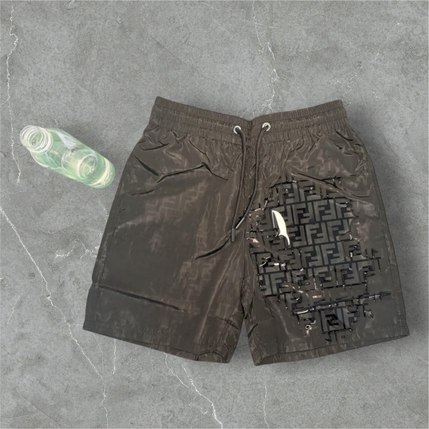 Short Fendi à l’eau💦